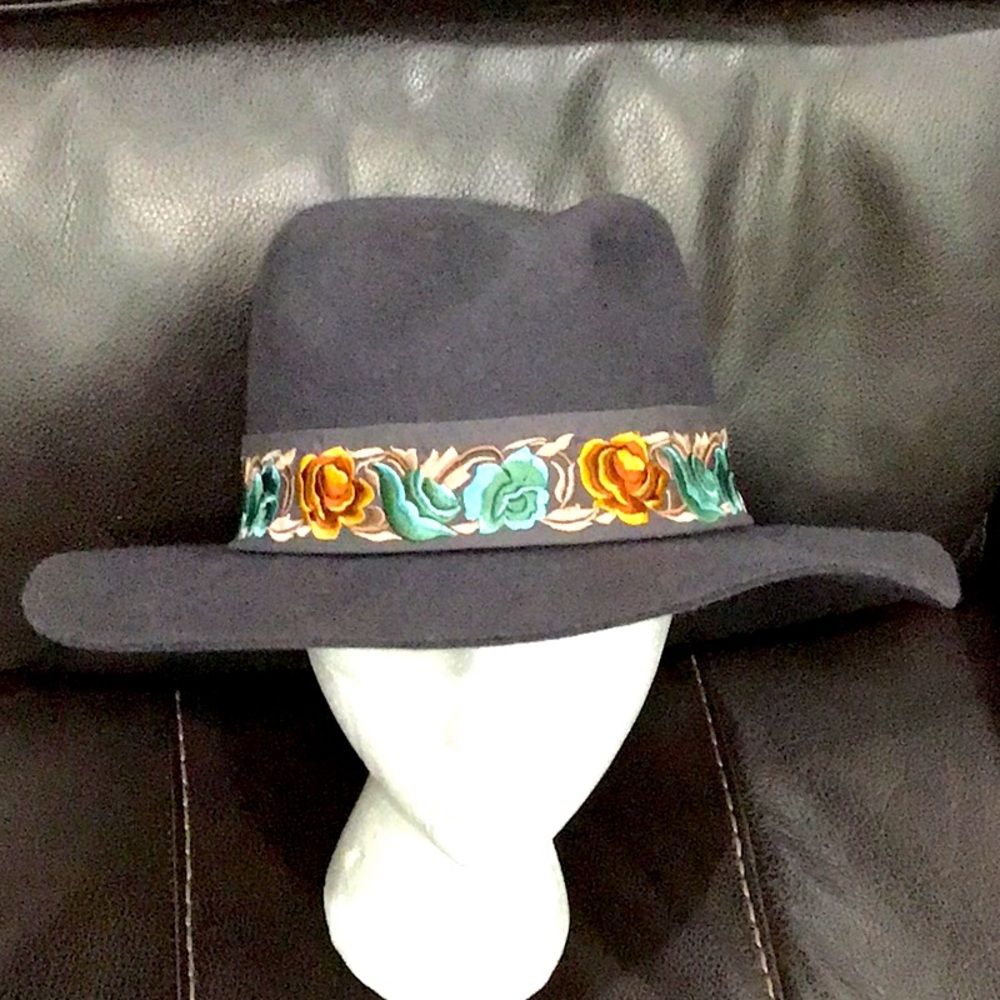 Lucky Brand Charcoal Embroidery Wool Felt Fedora Hat